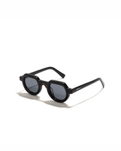 Load image into Gallery viewer, Tani Post Modern Primitive Eye Protection - Tortoise-Black/Black