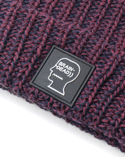 Load image into Gallery viewer, Logo Patch Beanie - Maroon/Black
